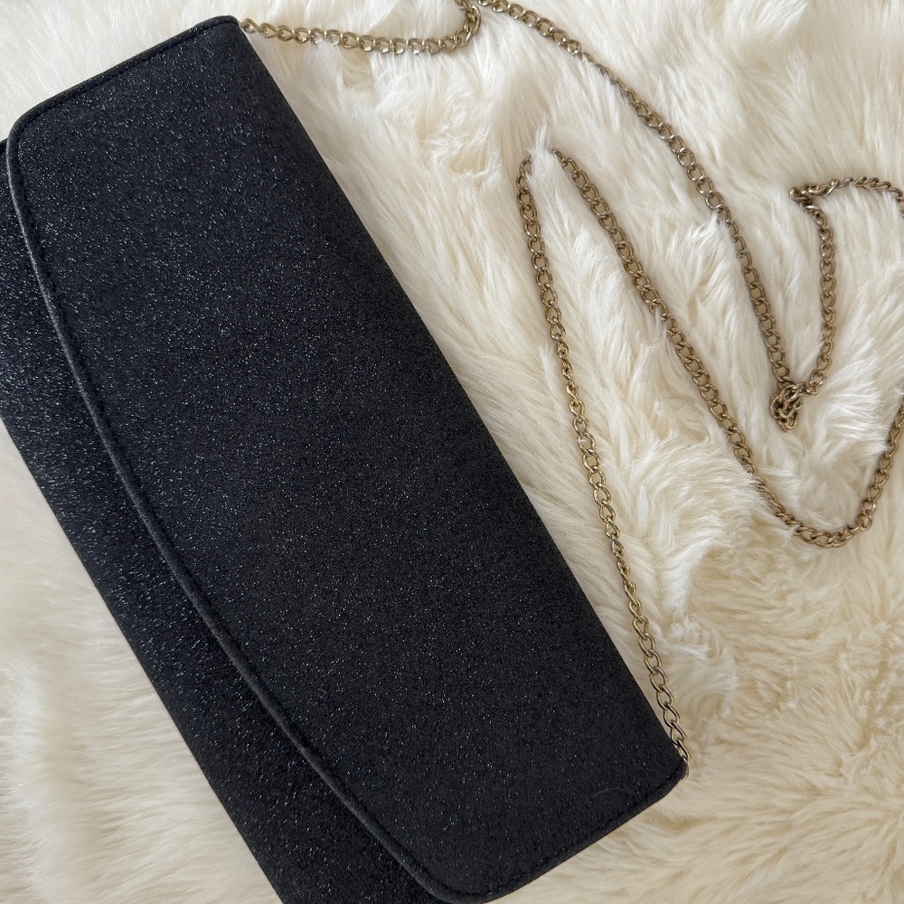 Black glitter clutch with hold chain